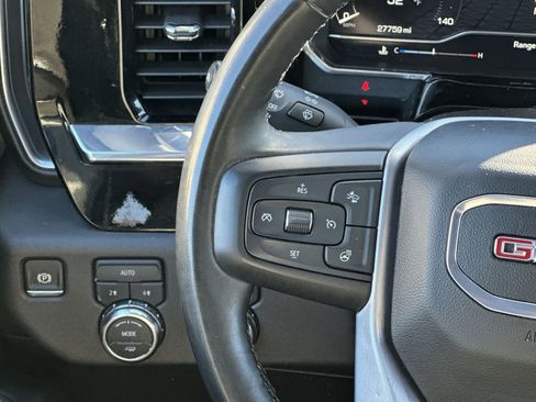 Used 2024 GMC Sierra 1500 SLT image 20