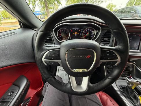 Used 2018 Dodge Challenger R/T Plus RWD image 19