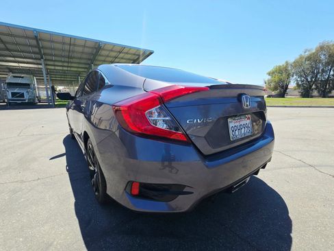 Used 2020 Honda Civic Sport image 6
