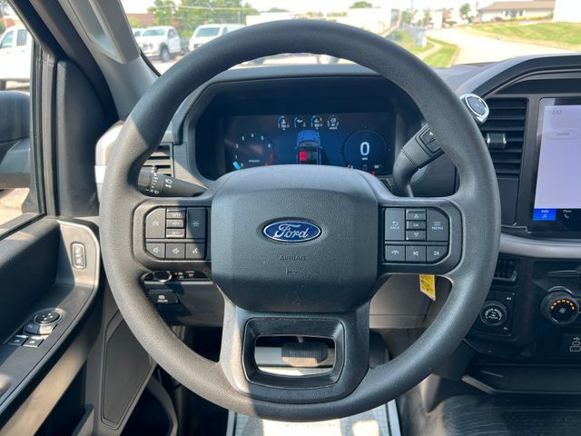 Used 2025 Ford F150 XL AWD/4WD image 16