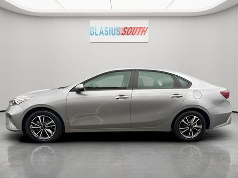 Used 2024 Kia Forte LXS FWD image 6
