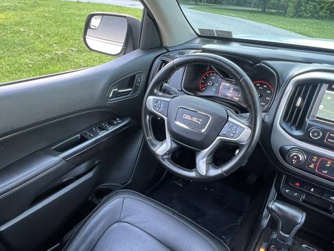 Used 2016 GMC Canyon SLT AWD/4WD image 13