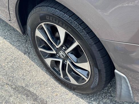 Used 2015 Honda Civic EX image 14