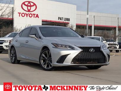 Used 2019 Lexus ES 350 F Sport w/ Accessory Package 2