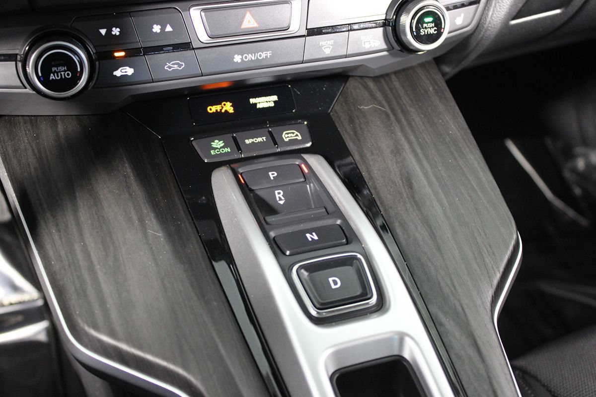 Used 2019 Honda Clarity Plug-In Hybrid image 16