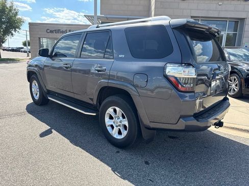 Used 2018 Toyota 4Runner SR5 RWD image 5