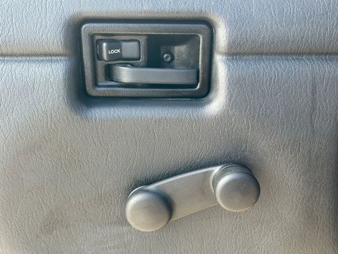 Used 2001 Jeep Wrangler Sport image 9