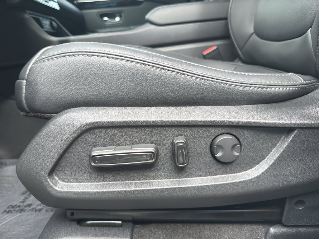 Certified 2025 Honda Pilot EX-L image 37