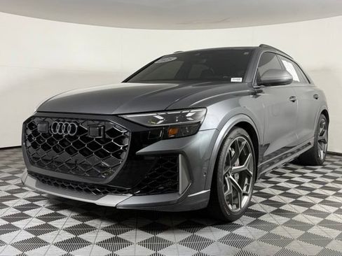 Used 2025 Audi RS Q8 performance AWD/4WD image 2