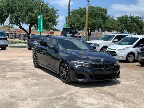 Used 2022 BMW M340i w/ Premium Package RWD image 3