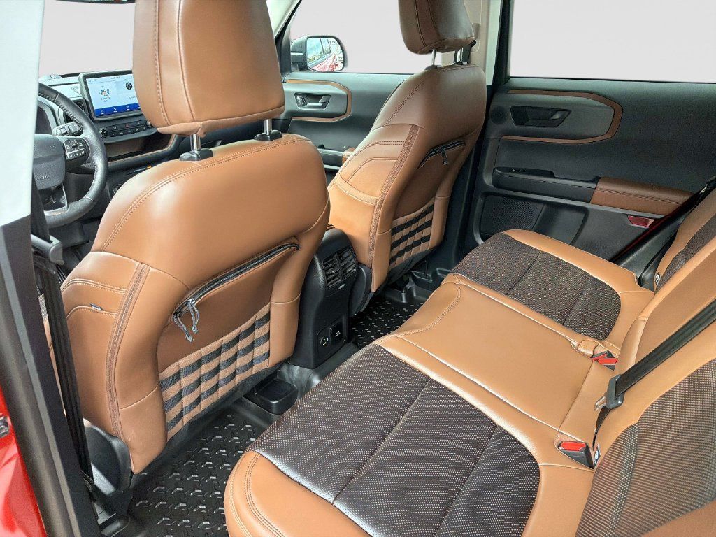 Used 2023 Ford Bronco Sport Badlands w/ Premium Package AWD/4WD image 15