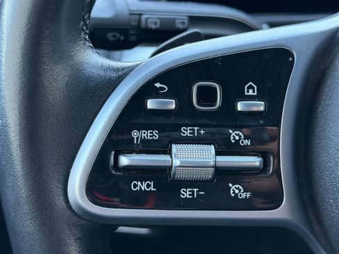 Certified 2021 Mercedes-Benz GLB 250 image 27