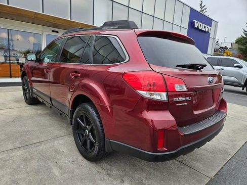 Used 2011 Subaru Outback 2.5i Premium AWD/4WD image 7