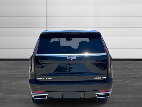 Used 2022 Cadillac Escalade Premium Luxury Platinum w/ LPO, Radiant Package AWD/4WD image 4
