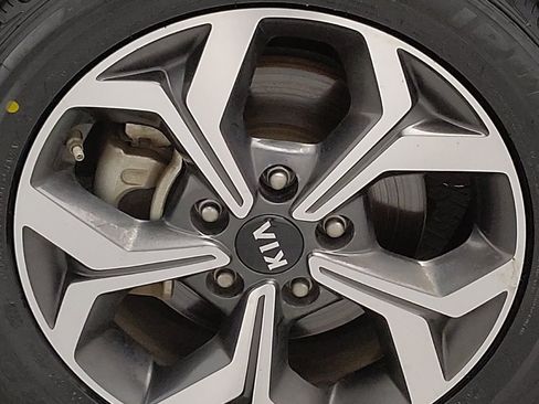 Used 2021 Kia Forte LXS FWD image 31