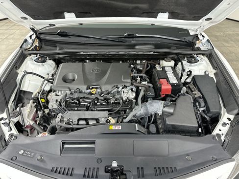 Used 2024 Toyota Camry SE FWD image 31