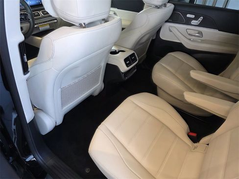 New 2026 Mercedes-Benz GLS 450 4MATIC image 13