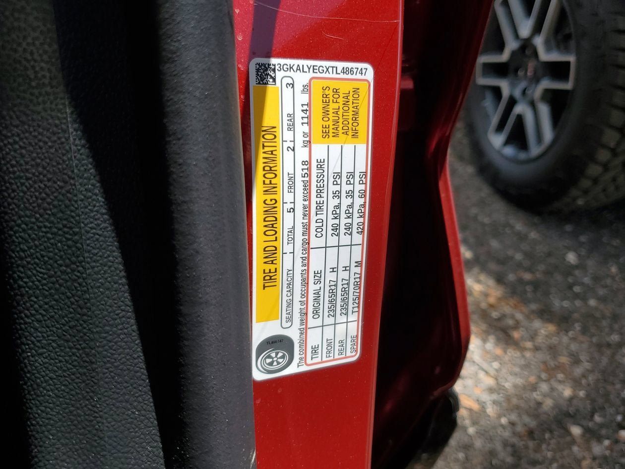New 2026 GMC Terrain AT4 w/ Technology Package II AWD/4WD image 31