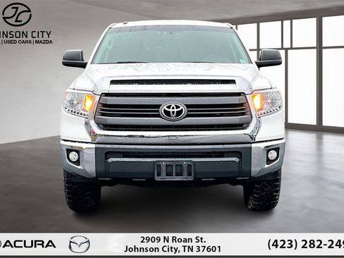 Used 2015 Toyota Tundra SR5 image 3