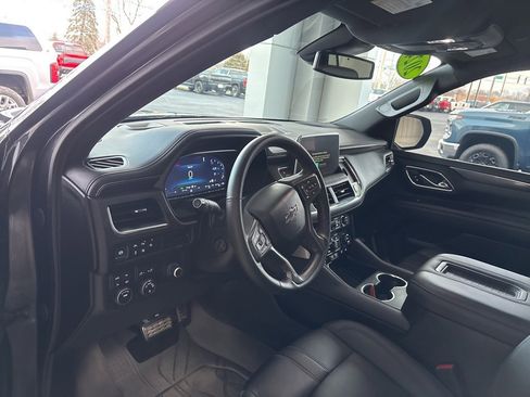 Used 2024 Chevrolet Tahoe RST w/ RST Performance Edition image 9