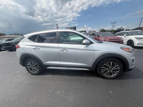 Used 2019 Hyundai Tucson SEL FWD image 2
