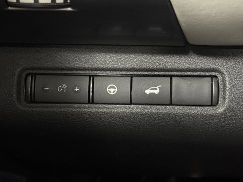 Used 2022 Nissan Pathfinder SL w/ SL Premium Package image 25