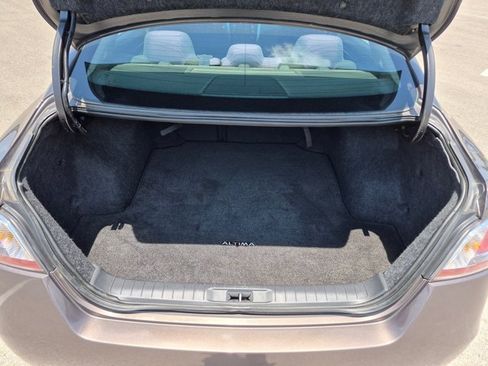 Used 2015 Nissan Altima 2.5 S w/ Special Edition Package FWD image 6