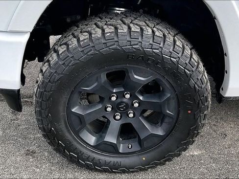 Used 2021 RAM 1500 Limited AWD/4WD image 35