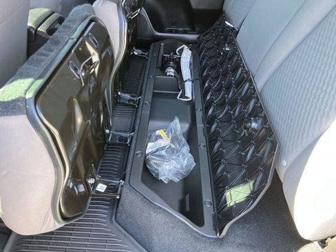 Used 2023 Toyota Tacoma SR5 image 25