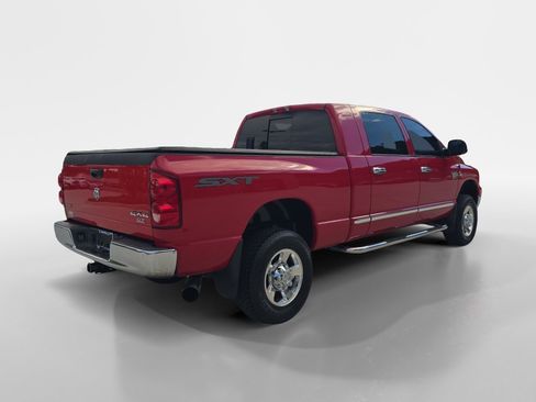 Used 2008 Dodge Ram 2500 Truck SXT w/ Popular Equipment Group AWD/4WD image 3