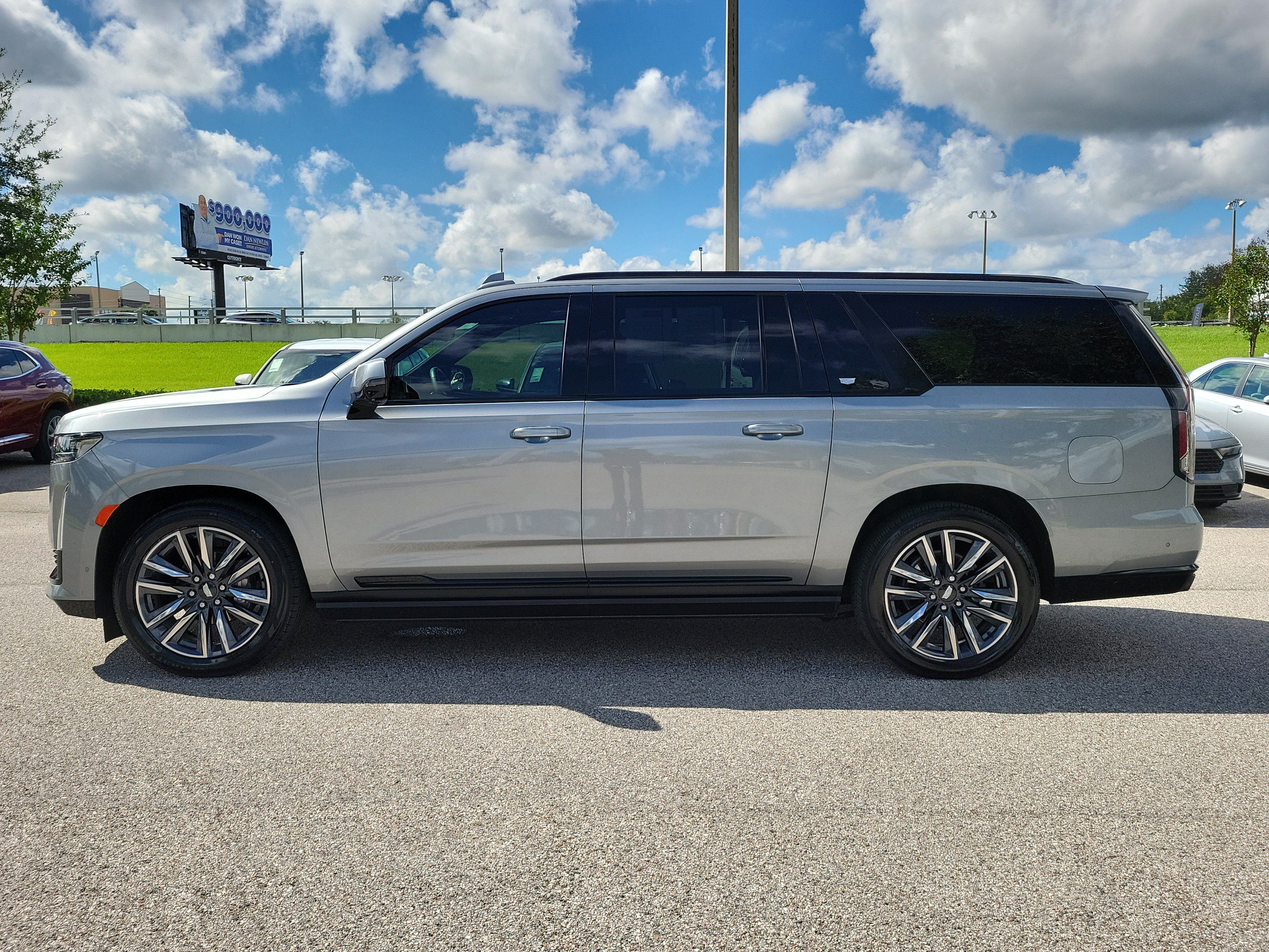 Used 2024 Cadillac Escalade ESV Sport w/ Touring Package AWD/4WD image 8