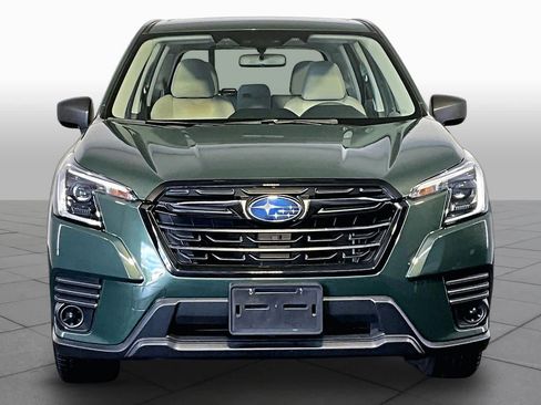 Used 2023 Subaru Forester AWD/4WD image 4