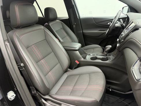 Used 2022 Chevrolet Equinox RS w/ LPO, Floor Liner Package AWD/4WD image 34