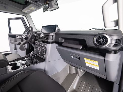 New 2025 INEOS Grenadier Fieldmaster Edition image 22