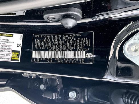 Used 2026 Toyota Corolla LE FWD image 46