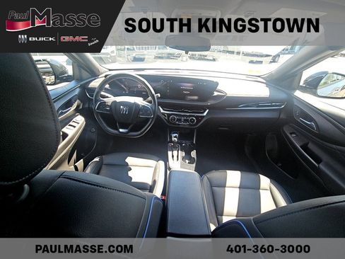 Certified 2024 Buick Envista Sport Touring w/ Convenience I Package FWD image 12