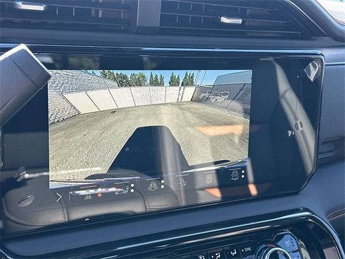 New 2026 GMC Sierra 2500 AT4 w/ AT4 Premium Plus Package image 15