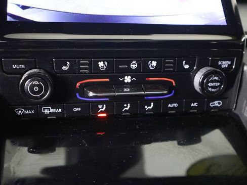 Used 2023 Jeep Grand Cherokee L Overland image 57