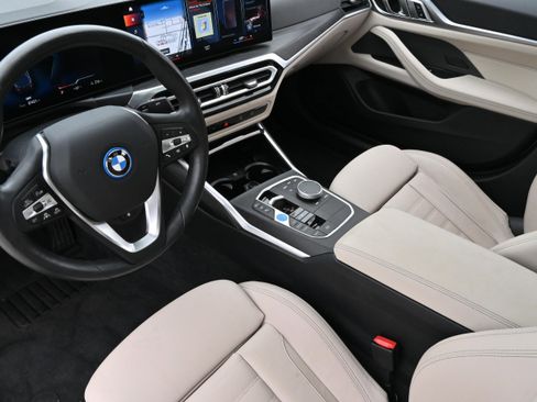 Used 2023 BMW i4 eDrive40 RWD image 14