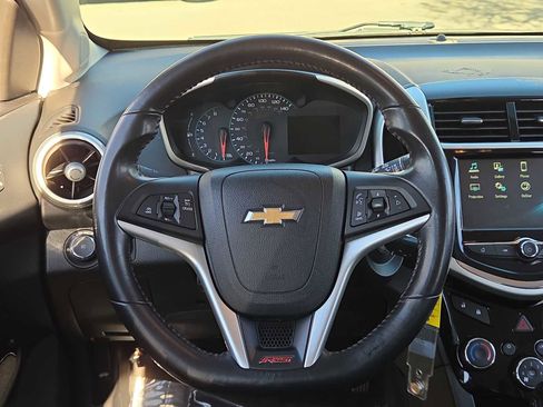 Used 2017 Chevrolet Sonic LT image 23