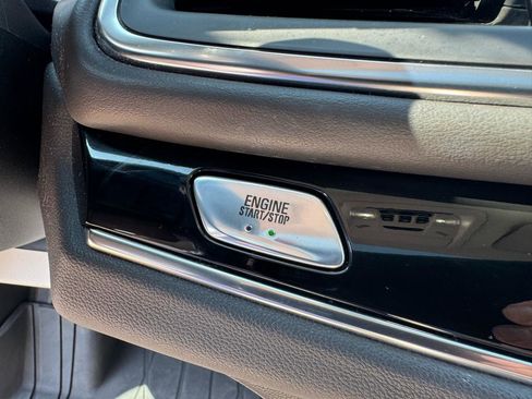 Used 2023 Buick Enclave Avenir w/ Avenir Technology Package FWD image 29