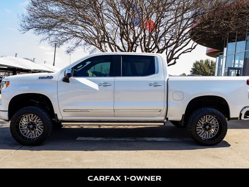 Used 2024 Chevrolet Silverado 1500 High Country w/ Technology Package image 5