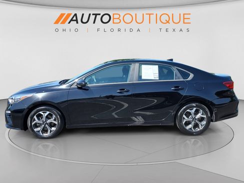 Used 2020 Kia Forte LXS FWD image 2