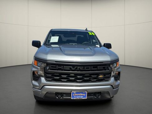Used 2024 Chevrolet Silverado 1500 Custom RWD image 2