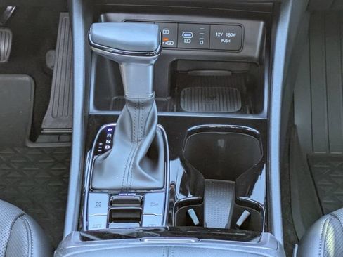 Used 2025 Hyundai Santa Cruz Limited AWD/4WD image 15