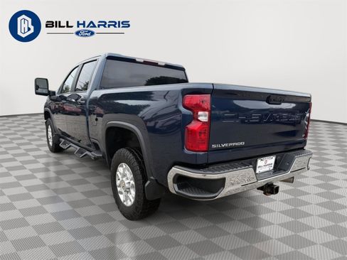 Used 2022 Chevrolet Silverado 3500 LT w/ Convenience Package AWD/4WD image 7
