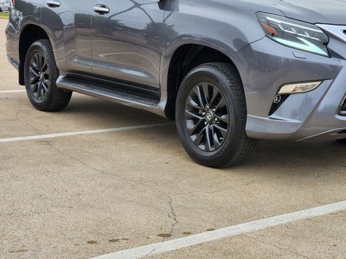 Used 2023 Lexus GX 460 Premium image 11