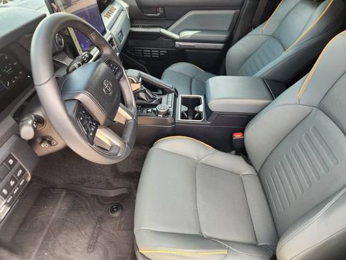 Certified 2025 Toyota 4Runner Trailhunter AWD/4WD image 12