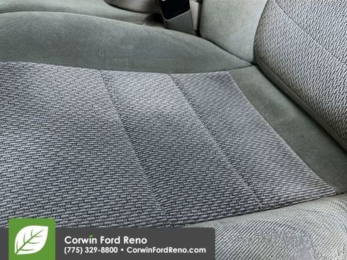 Used 2004 Ford F250 XLT image 17