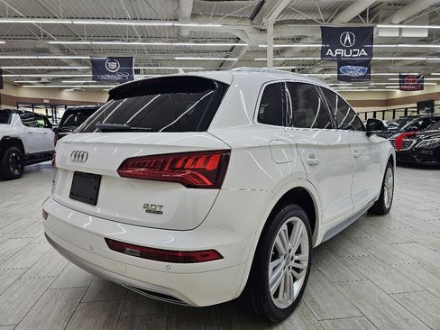 Used 2018 Audi Q5 2.0T Premium Plus w/ Premium Plus Package AWD/4WD image 6